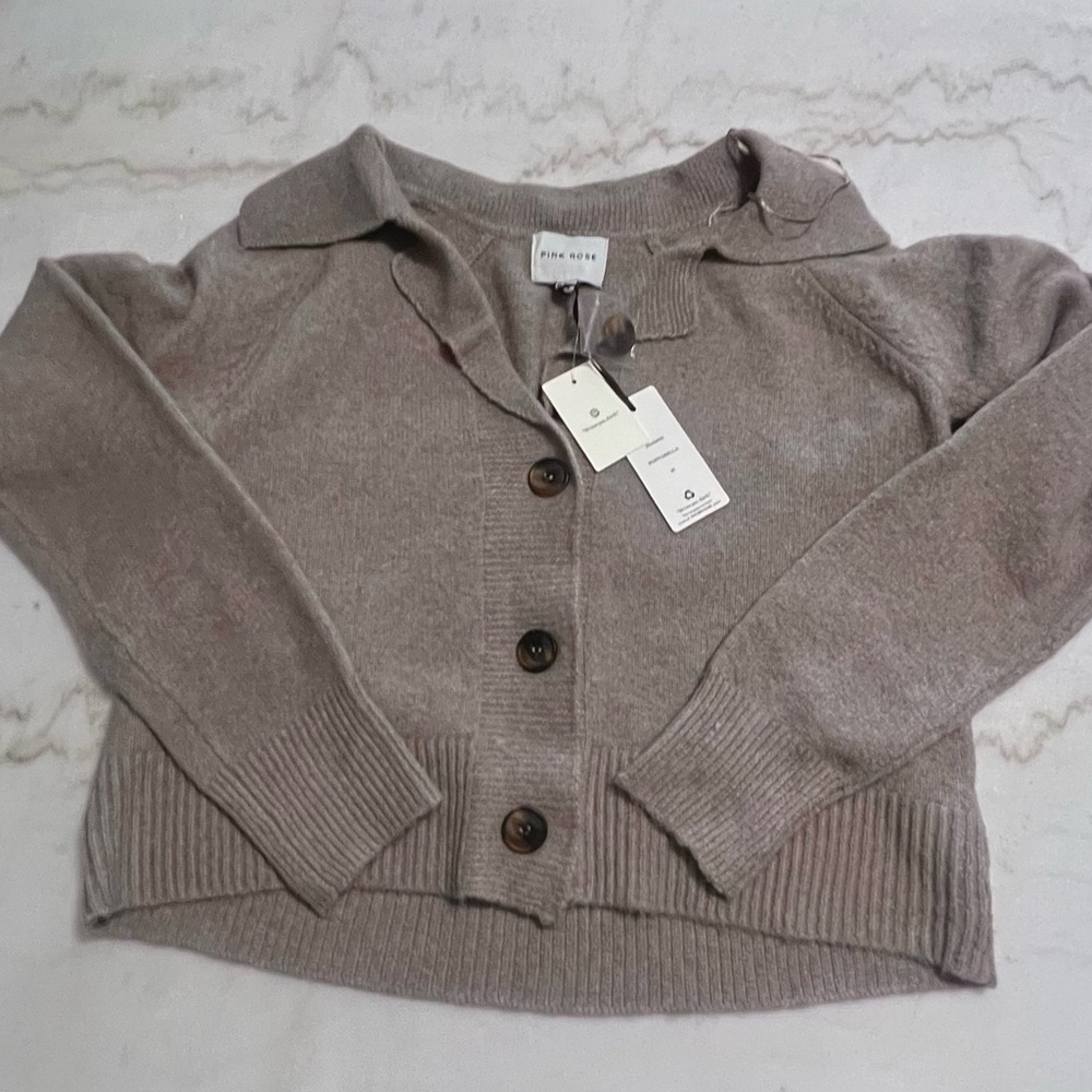 Pink Rose Knit Ribbed Knit Button Front Cardigan Oatmeal Women’s. Size M